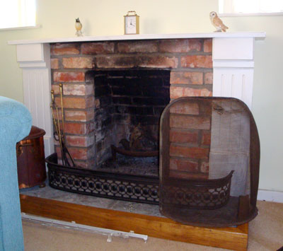 Annex fireplace at the start